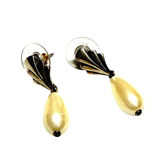 Marvella Vintage Pierced Earrings Faux Pearl Teardrop Silver Tone Classic Style - Picture 2 of 7